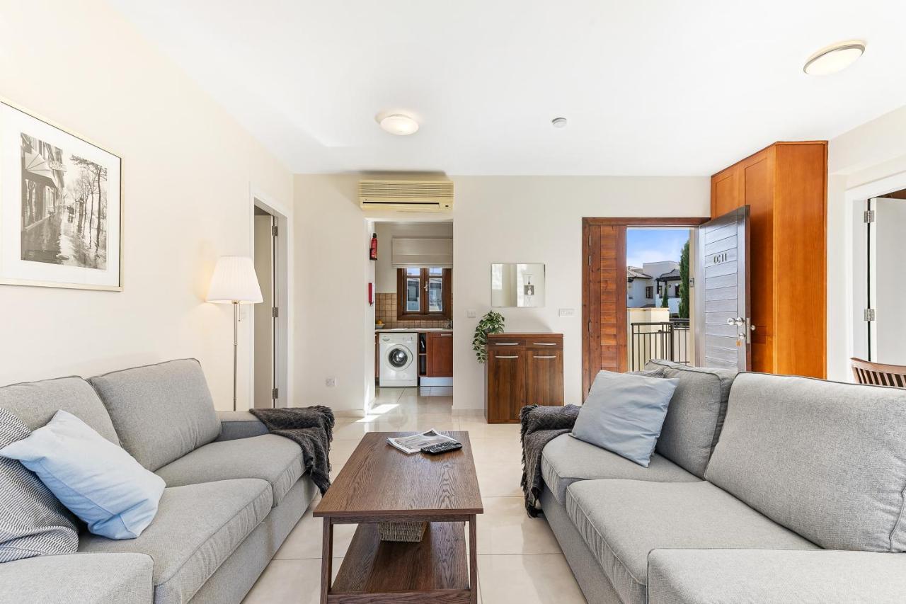 קוקליה 2 Bedroom Apartment Assia With Communal Pool, Aphrodite Hills Resort מראה חיצוני תמונה