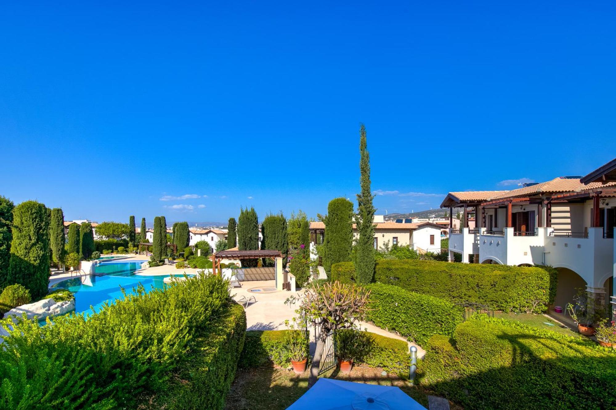 קוקליה 2 Bedroom Apartment Assia With Communal Pool, Aphrodite Hills Resort מראה חיצוני תמונה